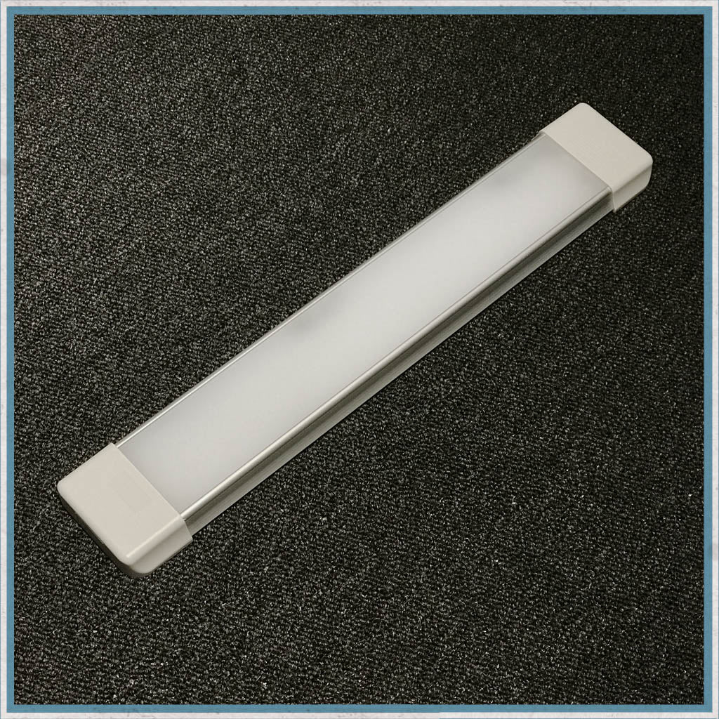 12V - 24V Trio LED Strip Light - Image 5
