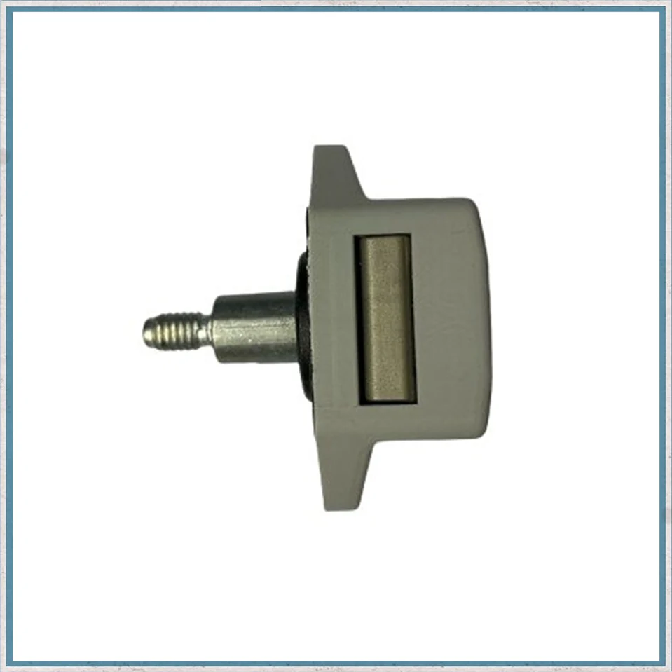 Baldacci Push Lock Catch with Standard Lock - Image 5