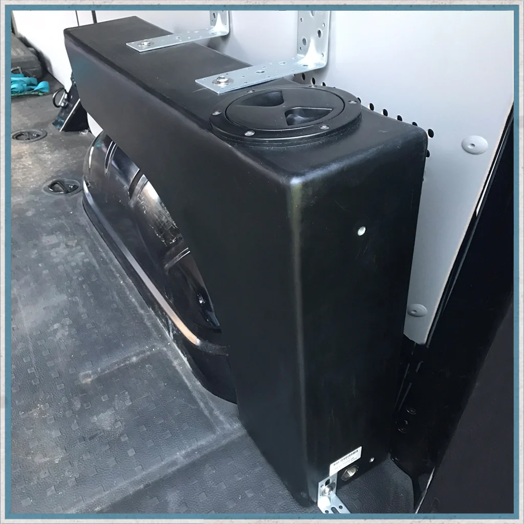 Campervan 24 Litre Wheel Arch Water Tank - Image 4