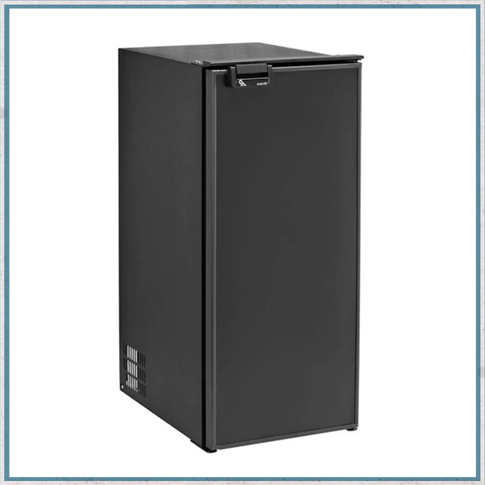 Vandermoon Moon Kitchen - UK Solid Model 1 - Image 14